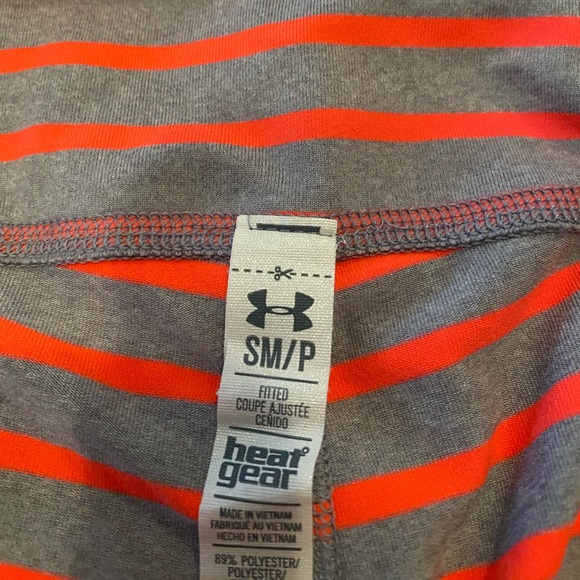 Neons pink stripe under armor leggings size S worn a few times GREAT CONDITION - Picture 2 of 3